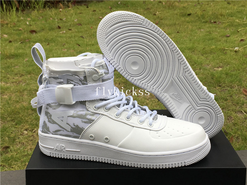 Nike SF Air Force 1 Mid QS White Flower